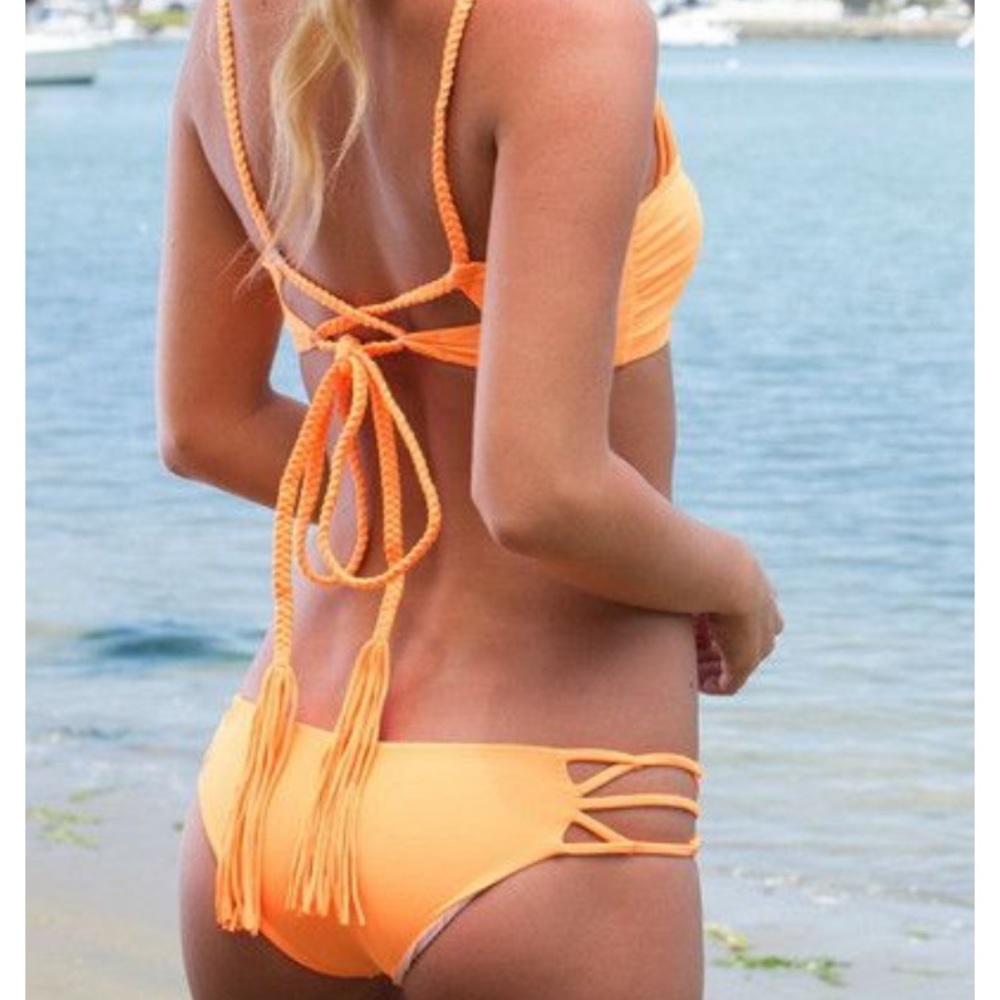 Acacia La Riviera bottoms